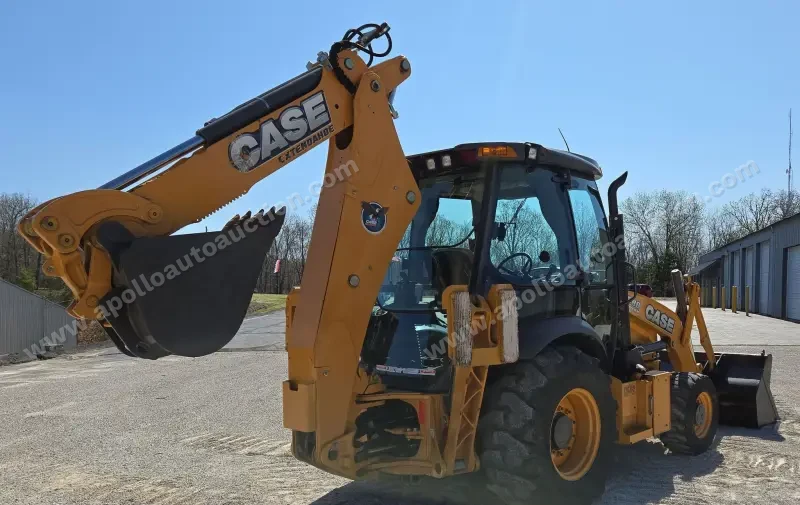 2016 Case 580 Super N photo 5