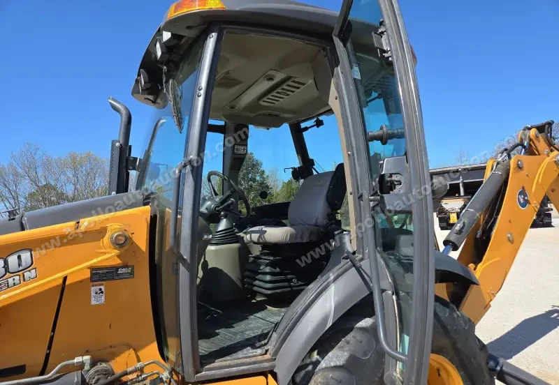 2016 Case 580 Super N photo 110