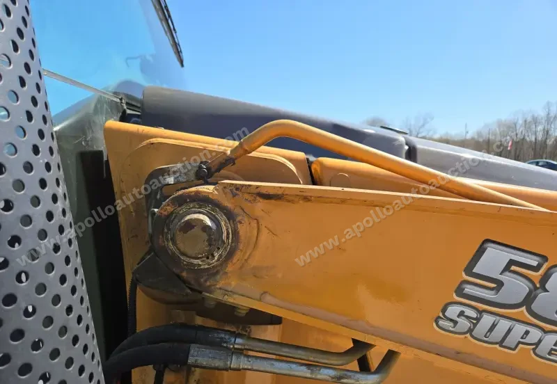 2016 Case 580 Super N photo 34