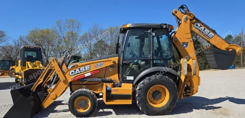 2016 Case 580 Super N photo 8