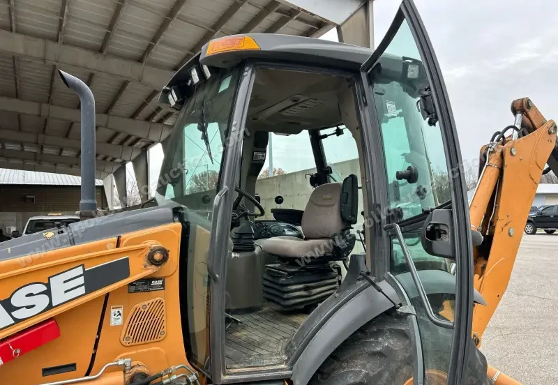 2010 Case 580 Super N photo 58