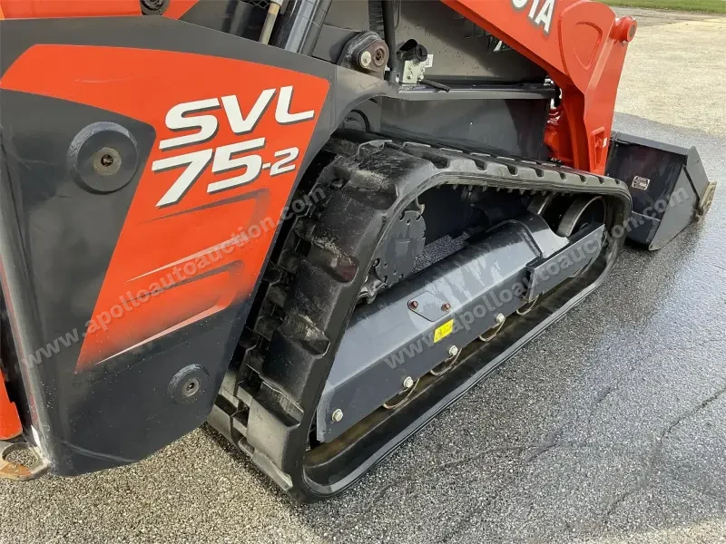 2016 KUBOTA SVL75-2 photo 21