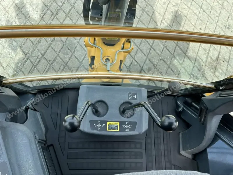 2015 John Deere 310SL photo 38