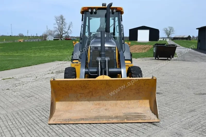 2015 John Deere 310SL photo 23