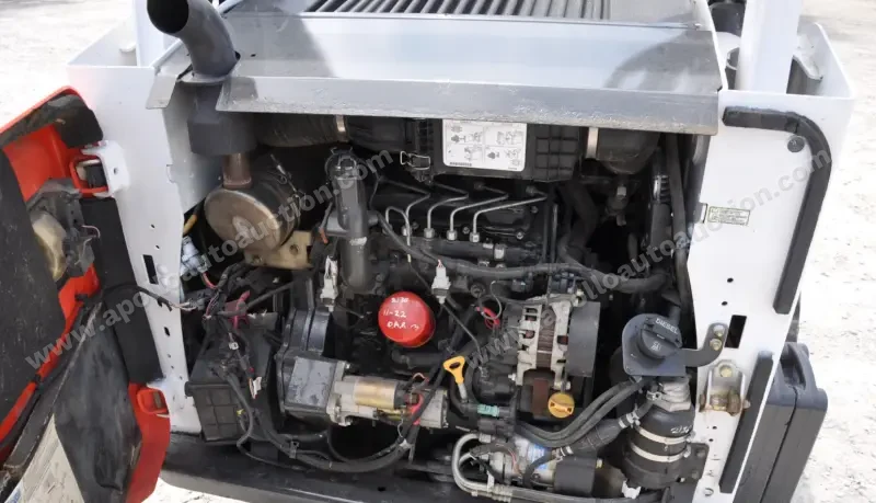 2016 Bobcat T595 photo 27