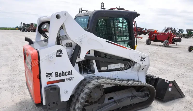 2016 Bobcat T595 photo 5