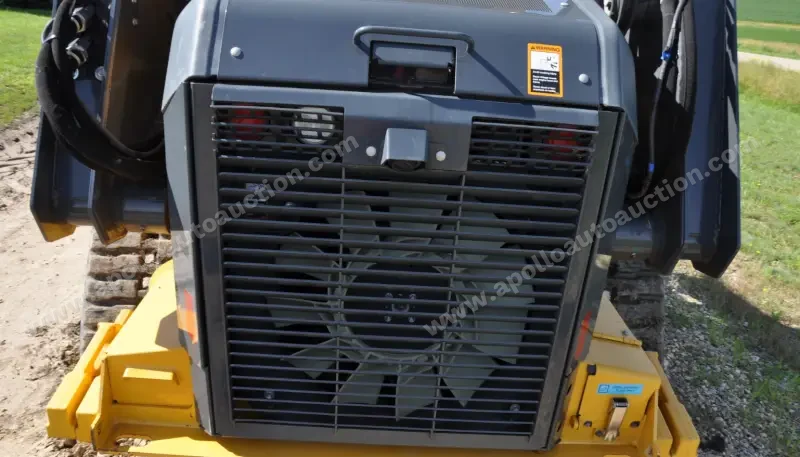 2018 John Deere 333G photo 24