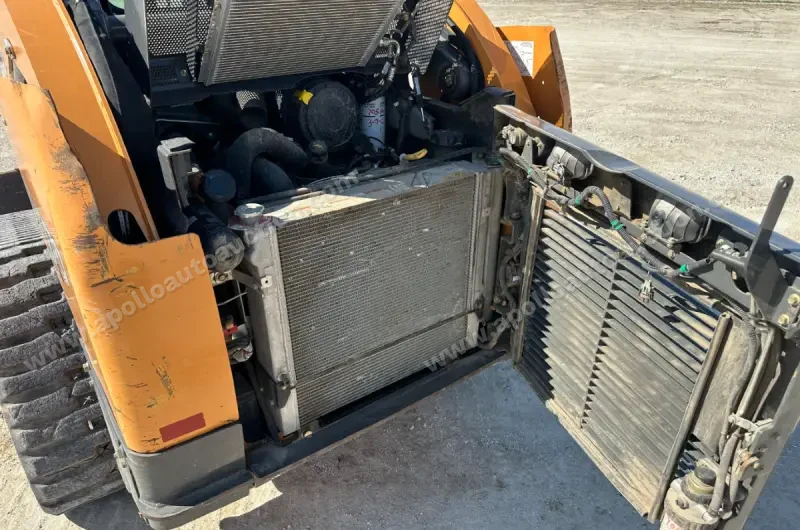 2019 Case TV370 photo 22
