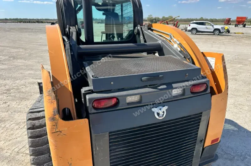 2019 Case TV370 photo 18