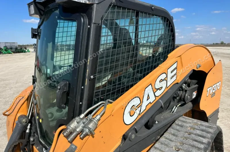 2019 Case TV370 photo 14