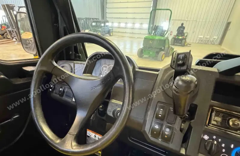 2021 John Deere XUV 835M Gator 4x4 photo 39
