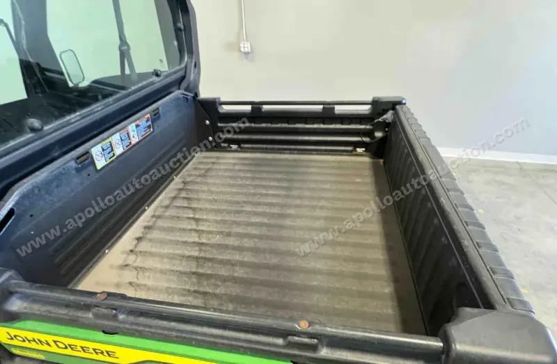 2021 John Deere XUV 835M Gator 4x4 photo 18