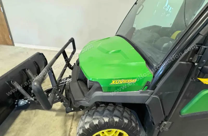 2021 John Deere XUV 835M Gator 4x4 photo 13