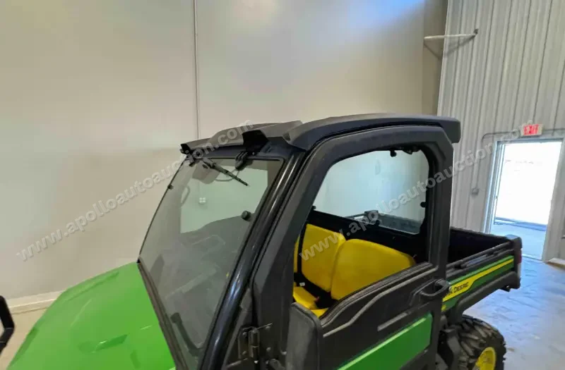 2021 John Deere XUV 835M Gator 4x4 photo 15