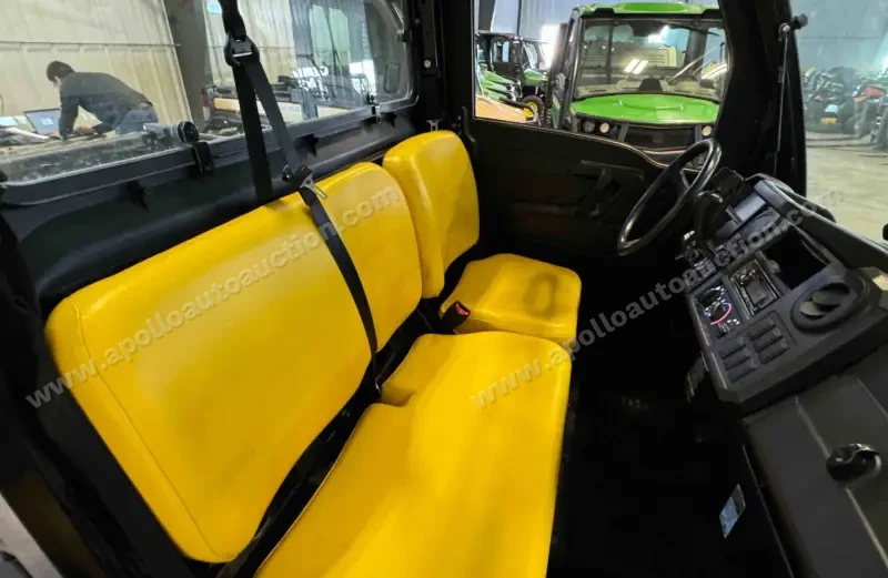 2021 John Deere XUV 835M Gator 4x4 photo 36