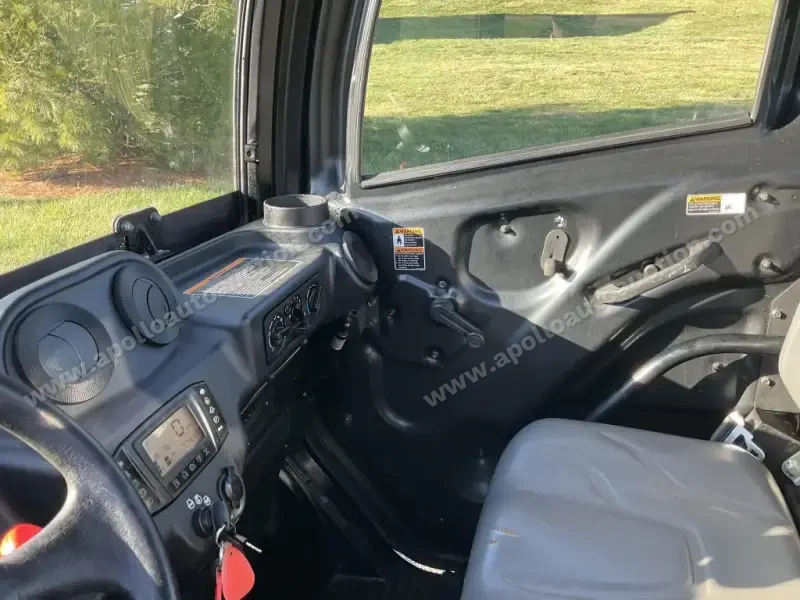 2018 KUBOTA RTV-X1100C photo 16