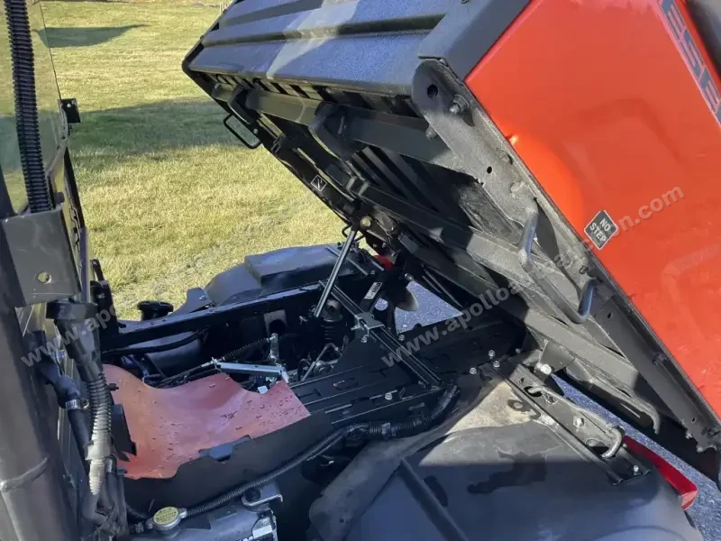2018 KUBOTA RTV-X1100C photo 11