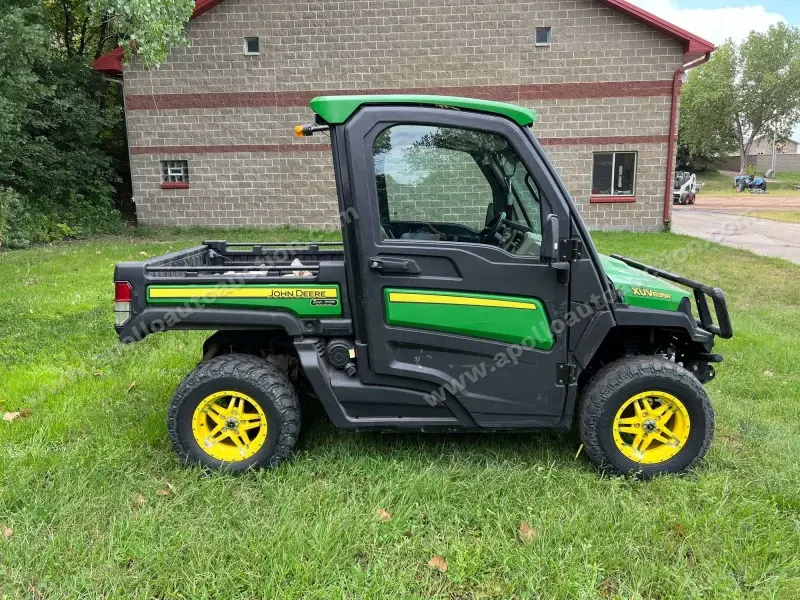 2019 John Deere Gator XUV835R UTV photo 6