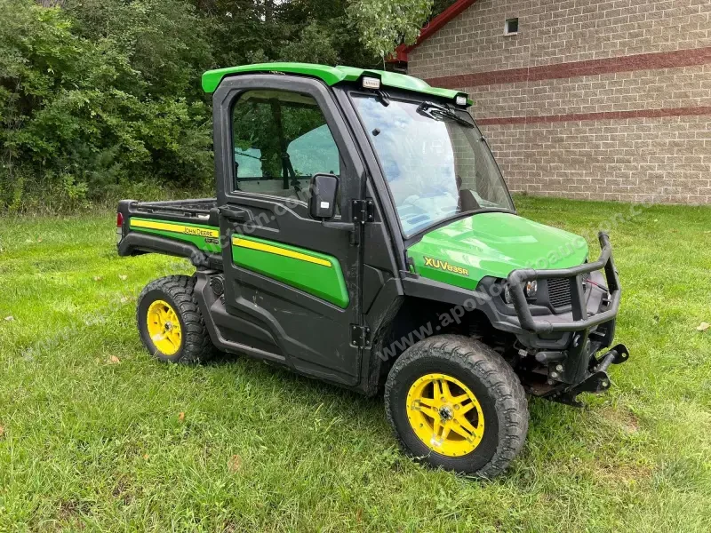 2019 John Deere Gator XUV835R UTV photo 5