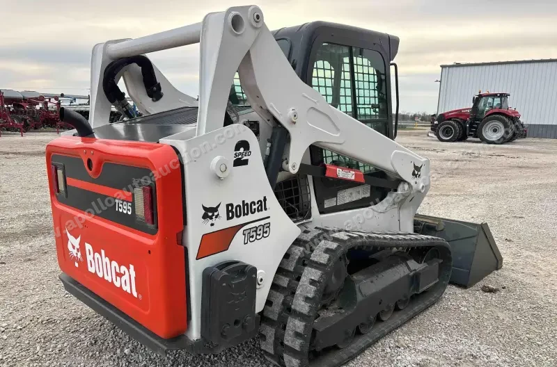 2016 Bobcat T595 Compact Track Loader photo 32