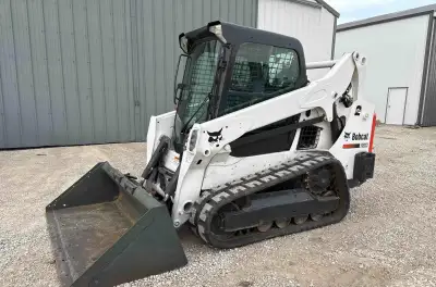 2016 Bobcat T595 Compact Track Loader