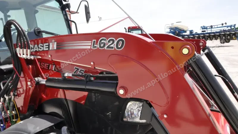 2021 Case IH Farmall 75C MFWD photo 4