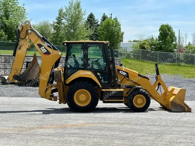2019 CATERPILLAR 420F2 photo 4
