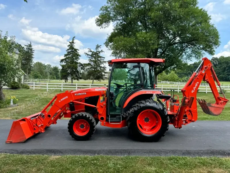 2020 Kubota Grand L3560 Limited Edition photo 39