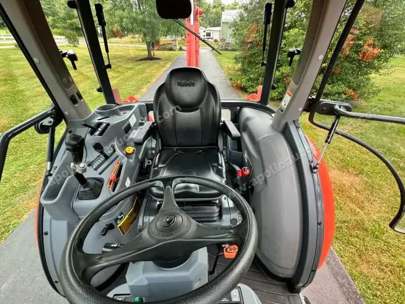 2020 Kubota Grand L3560 Limited Edition photo 3
