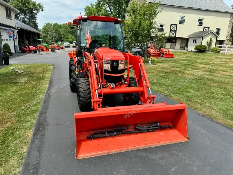 2020 Kubota Grand L3560 Limited Edition photo 10