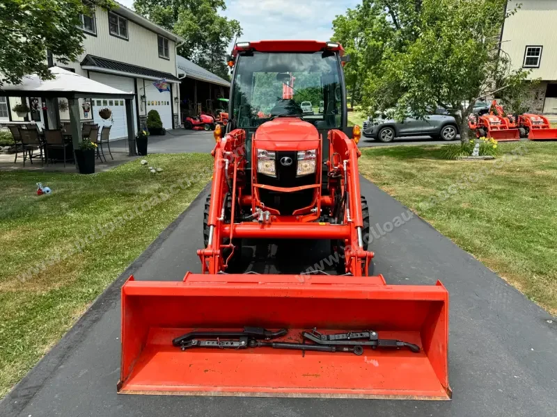 2020 Kubota Grand L3560 Limited Edition photo 11
