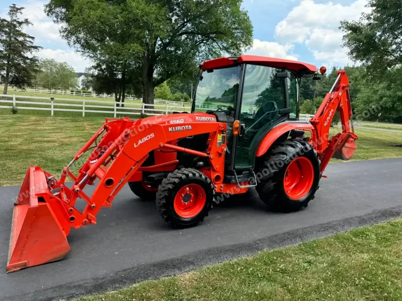 2020 Kubota Grand L3560 Limited Edition photo 7