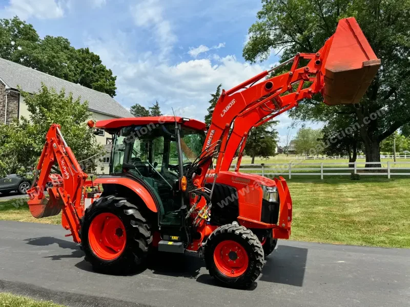 2020 Kubota Grand L3560 Limited Edition photo 19