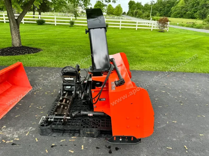 2014 Kubota B2920 Tractor Loader Snowblower photo 6