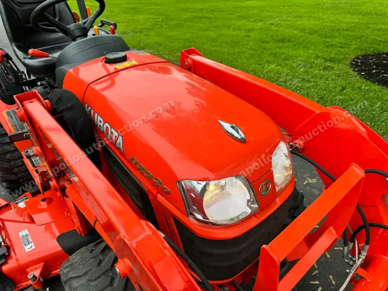 2014 Kubota B2920 Tractor Loader Snowblower photo 19