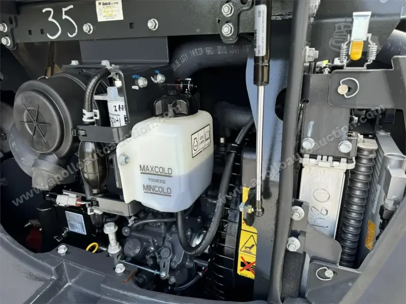 2020 BOBCAT E35I photo 9