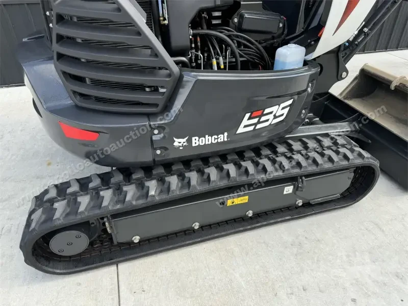 2020 BOBCAT E35I photo 7