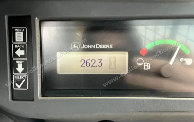 2016 John Deere 333G photo 29