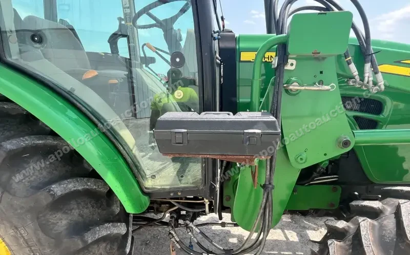 2011 John Deere 5093E MFWD photo 14