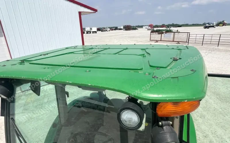 2011 John Deere 5093E MFWD photo 45