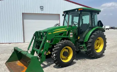 2011 John Deere 5093E MFWD