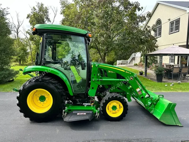 2020 John Deere 3039R photo 10
