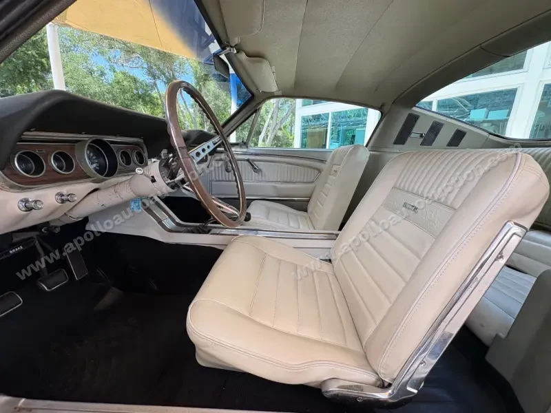 1966 Ford Mustang 2+2 photo 31