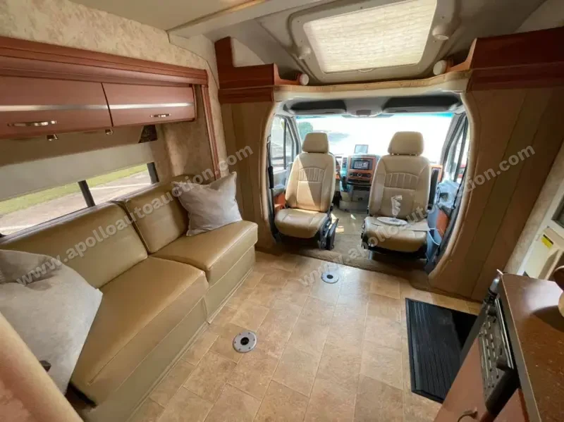 2014 Winnebago View 24g photo 24