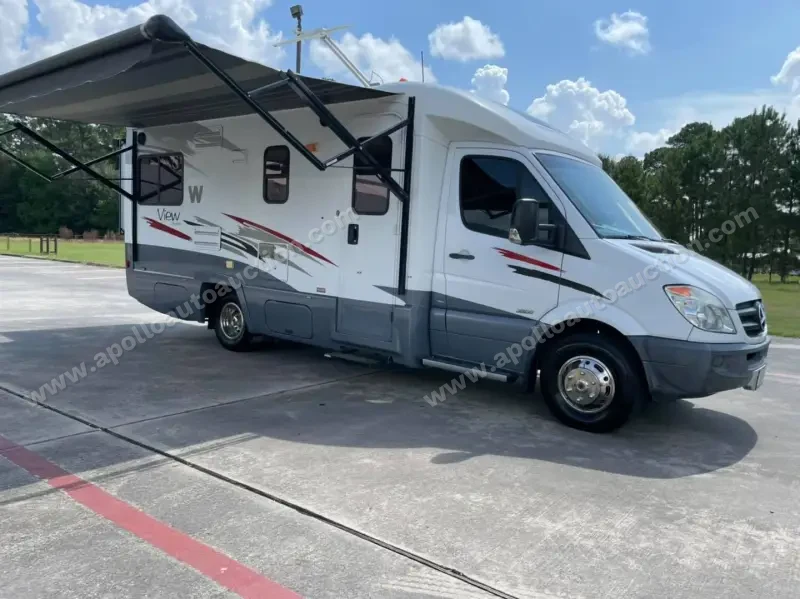 2014 Winnebago View 24g photo 6