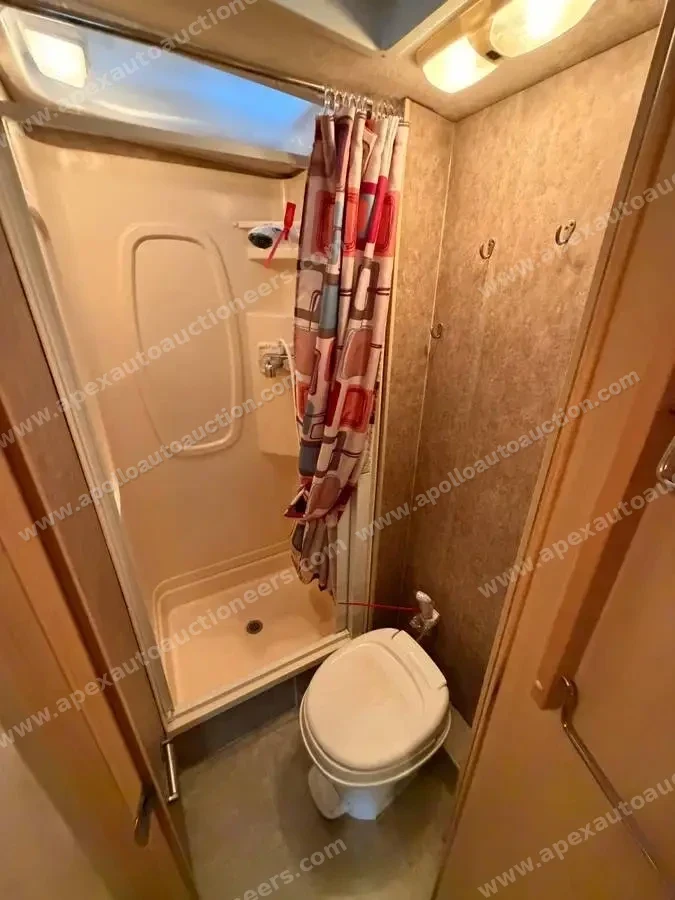 2007 Winnebago Aspect 26A photo 7