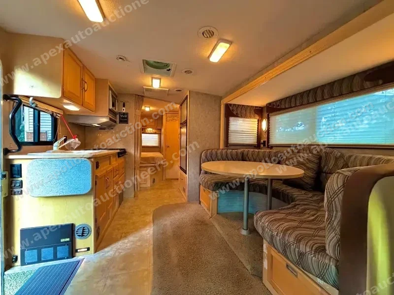 2007 Winnebago Aspect 26A photo 13