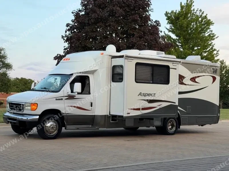 2007 Winnebago Aspect 26A photo 20